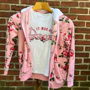 Pink & Rose 3 piece fuzzy pajama set